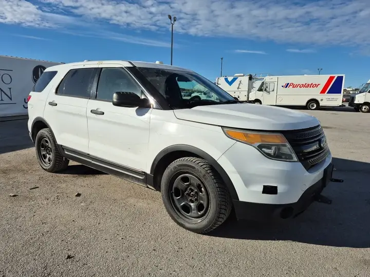 Ford Explorer 2014 photo 3
