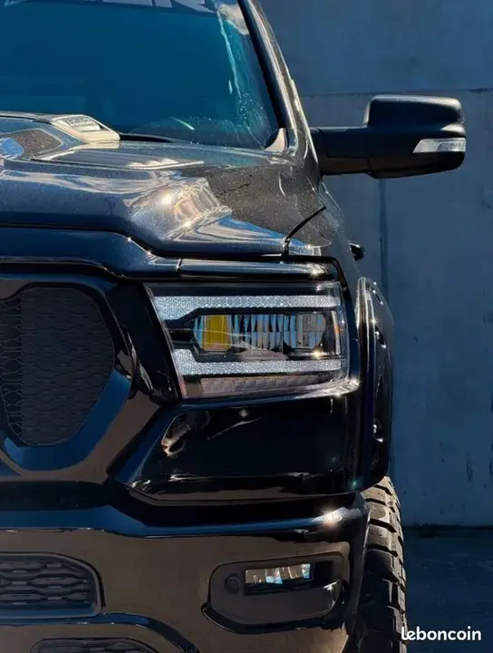 Dodge Ram 1500 2022 photo 3
