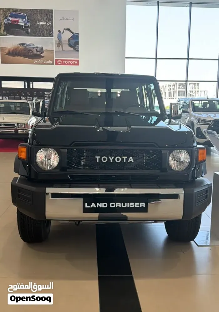 Toyota Land Cruiser 76