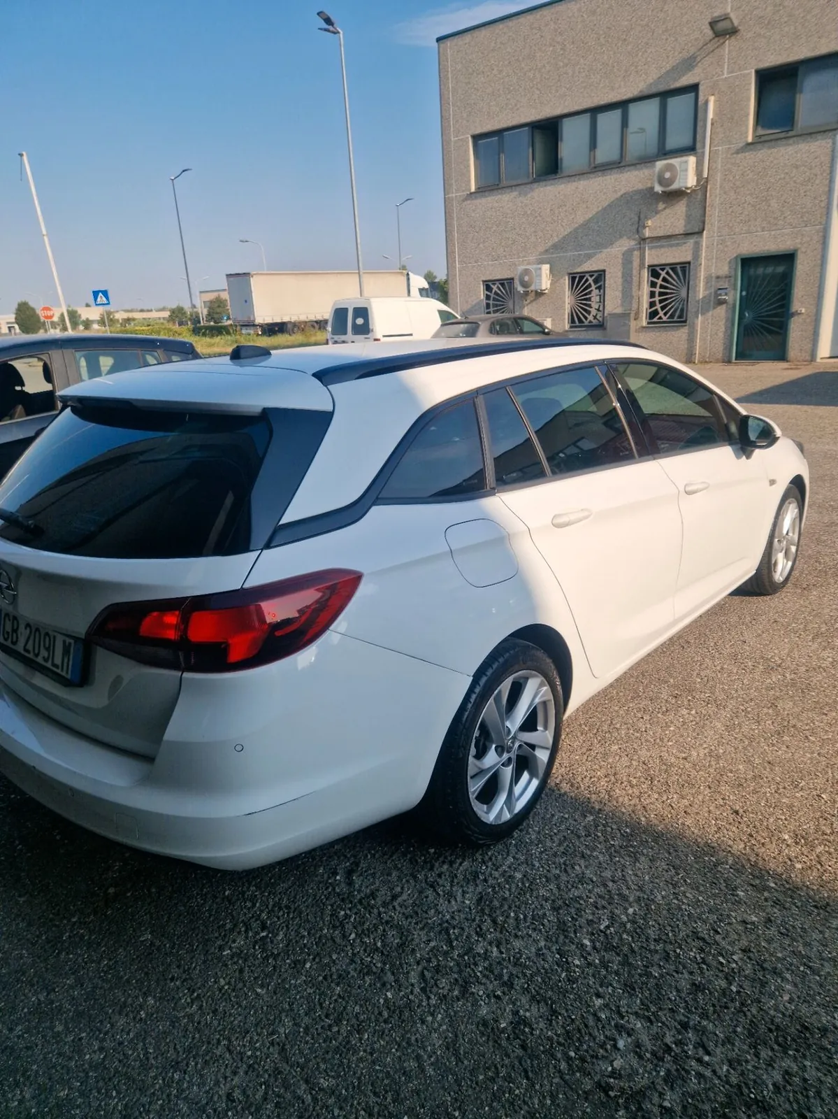 Opel Astra 2020 photo 4