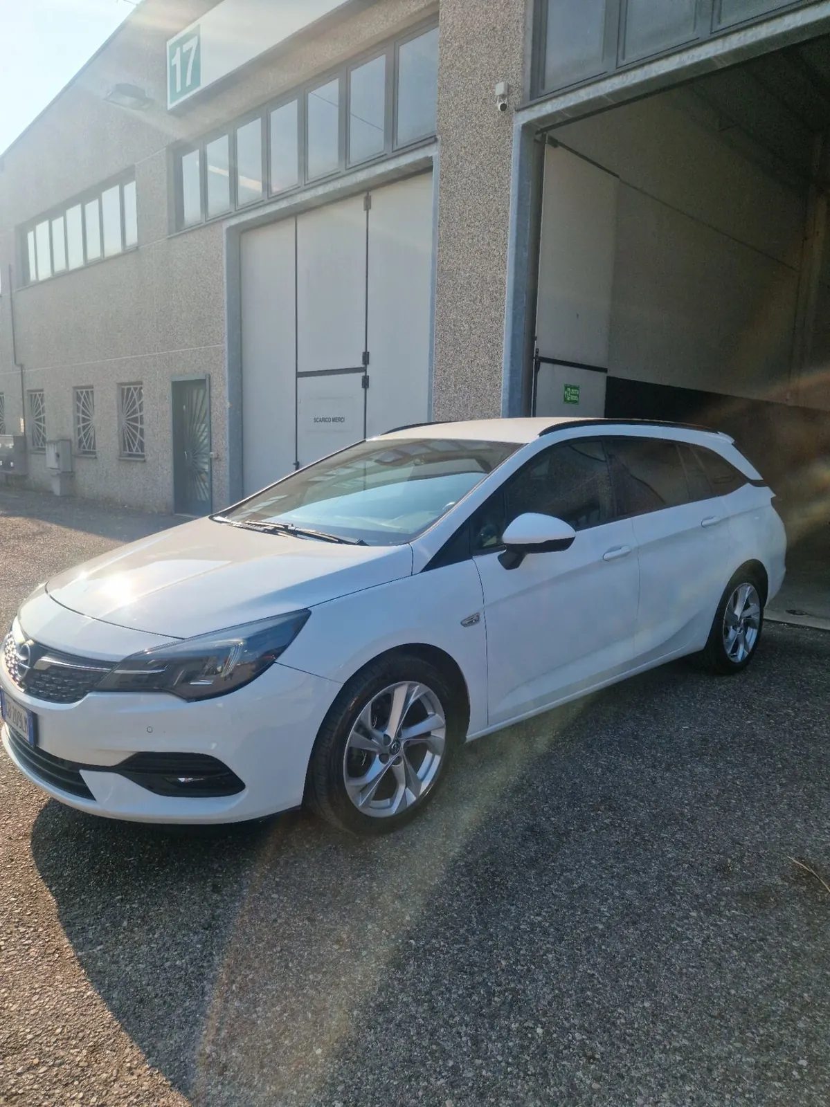 Opel Astra 2020 photo 2