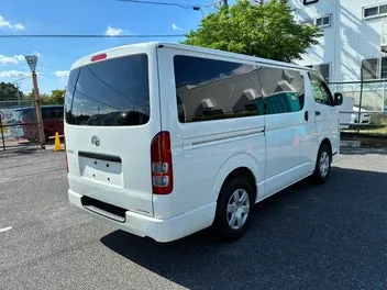 Toyota Hiace 2021 photo 5