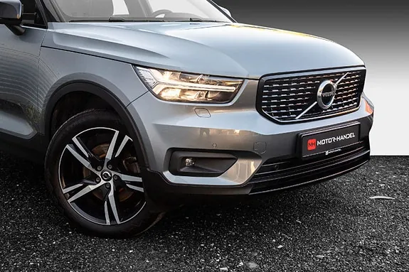 Volvo Xc40 2019 photo 2