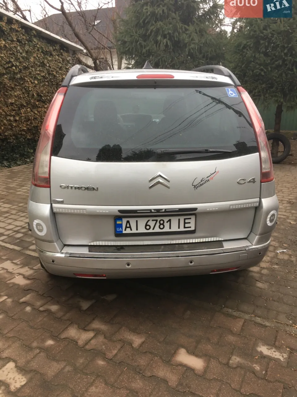 Citroen C4 Picasso 2011 photo 3