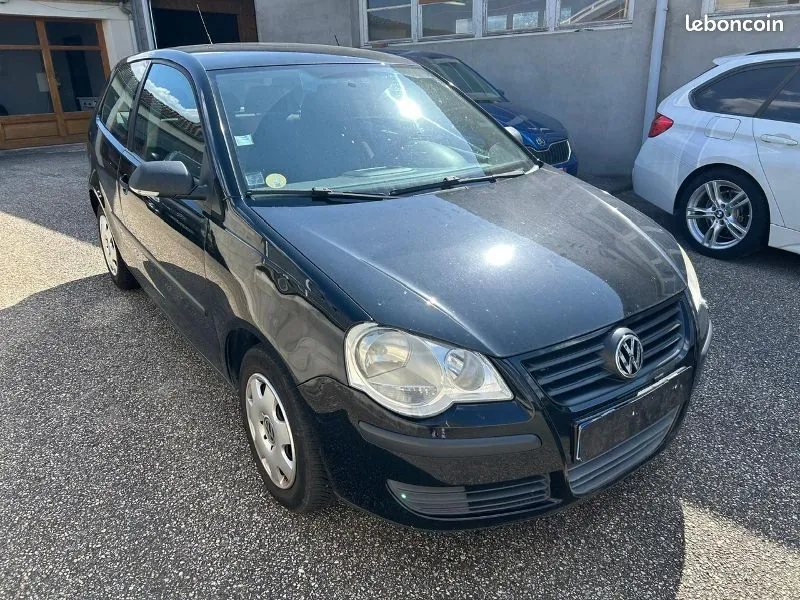Volkswagen Polo 2009 photo 2