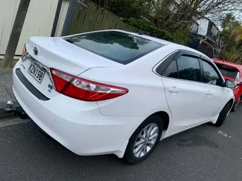 Toyota Camry 2017 photo 2