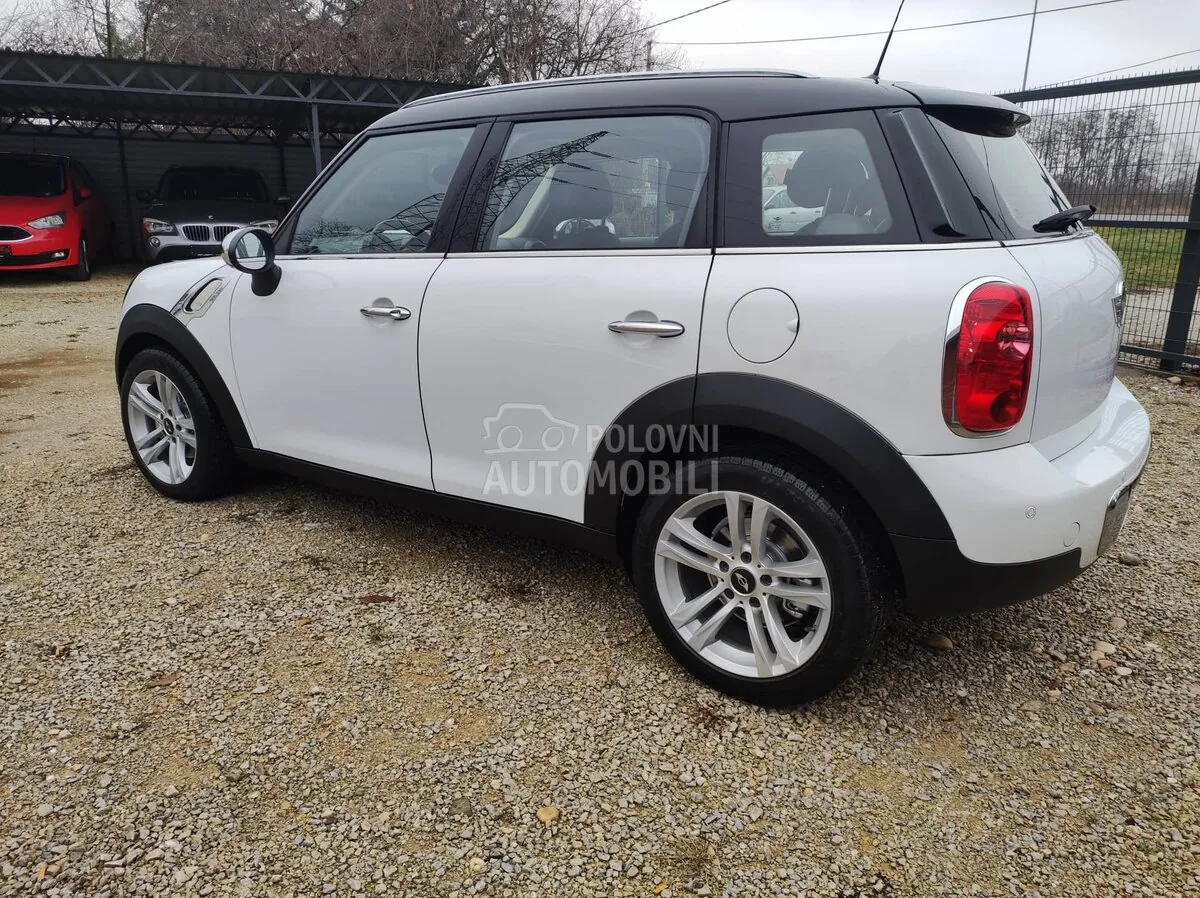 Mini Countryman 2010 photo 4