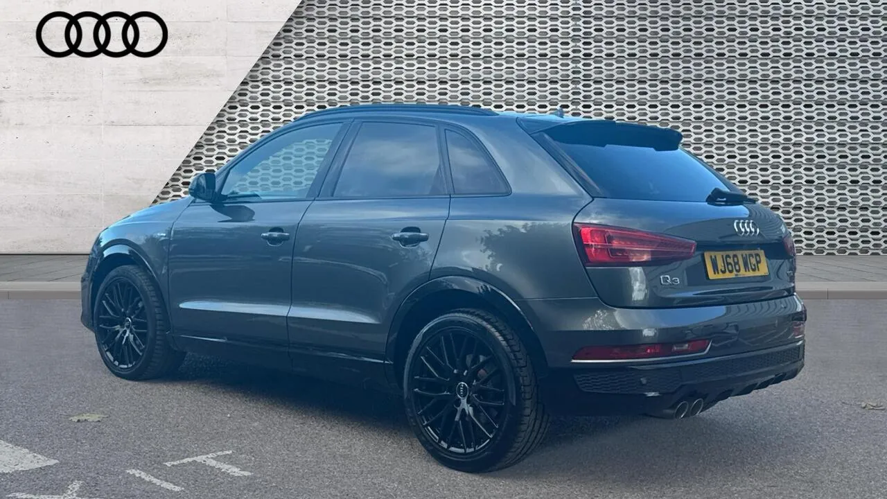 Audi Q3 2018 photo 3
