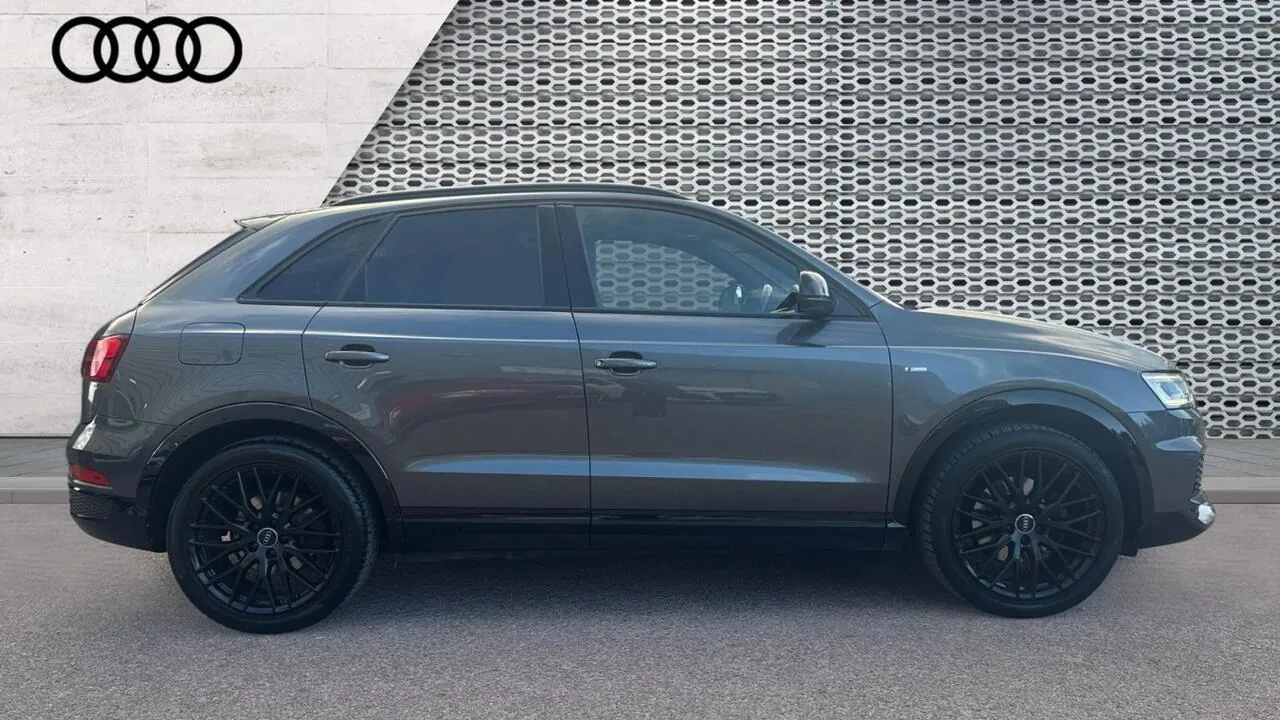 Audi Q3 2018 photo 4
