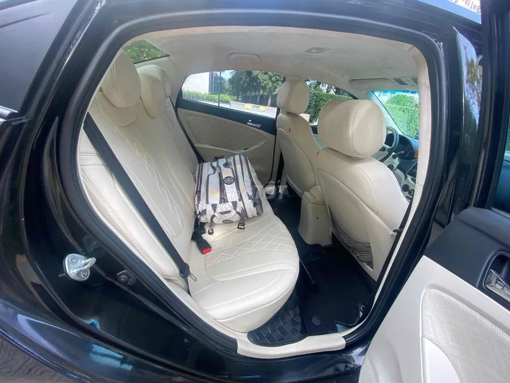 Hyundai Accent 2013 photo 5