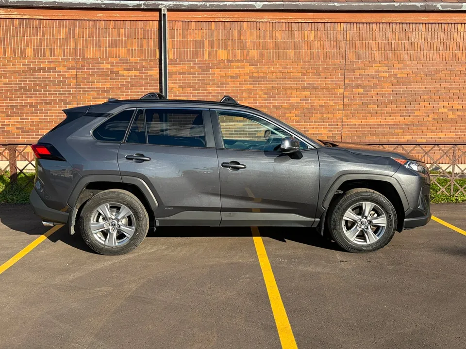 Toyota Rav4 2024 photo 4