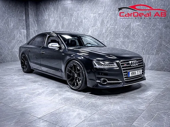 Audi S8