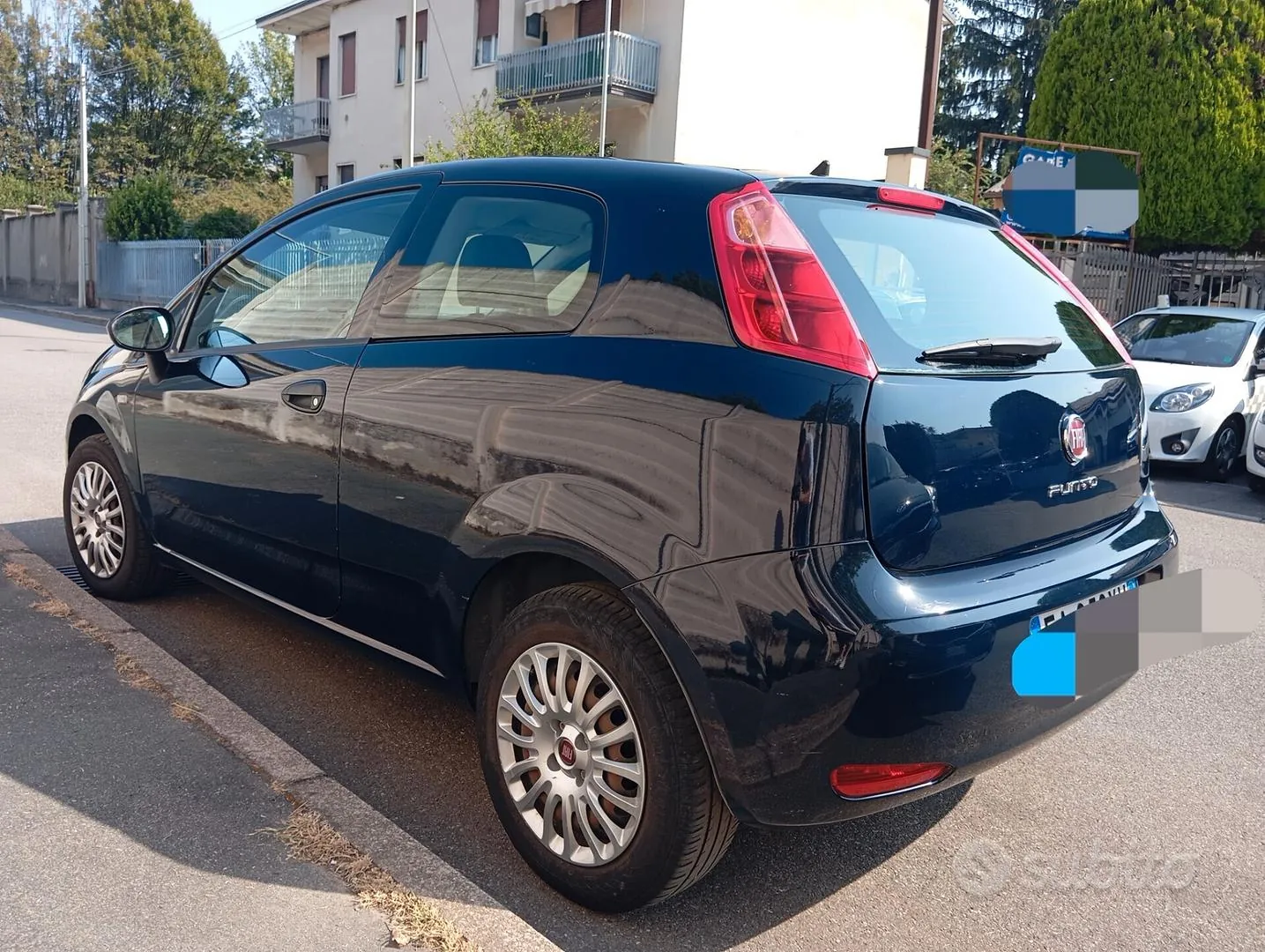 Fiat Punto 2015 photo 2