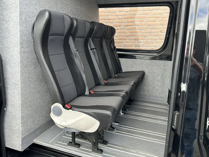 Mercedes-Benz Sprinter 2023 photo 3