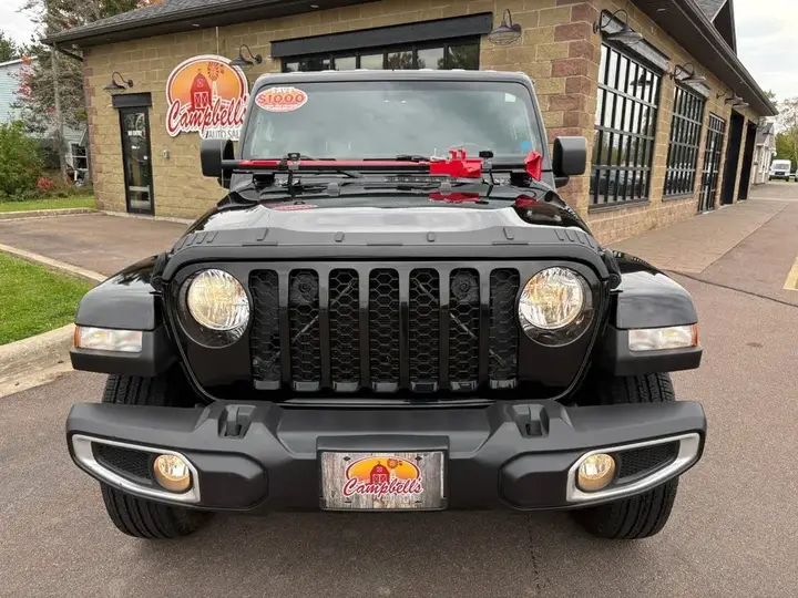 Jeep Gladiator 2021 photo 2