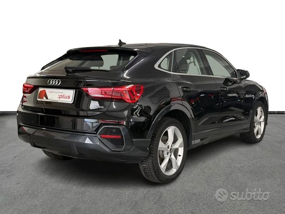 Audi Q3 2021 photo 4