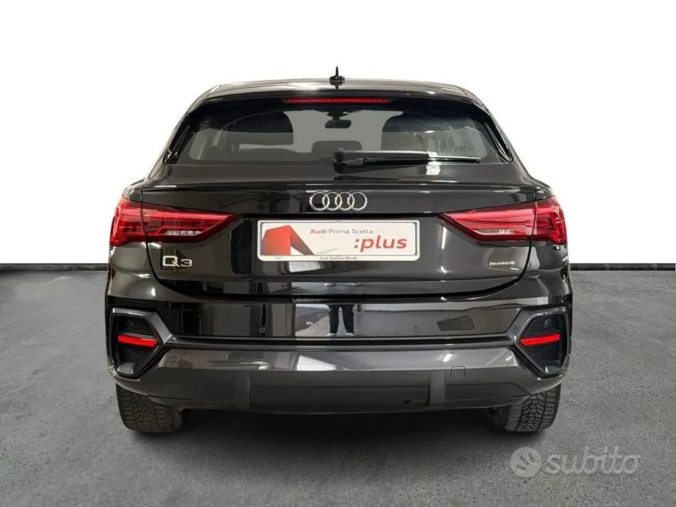 Audi Q3 2021 photo 5