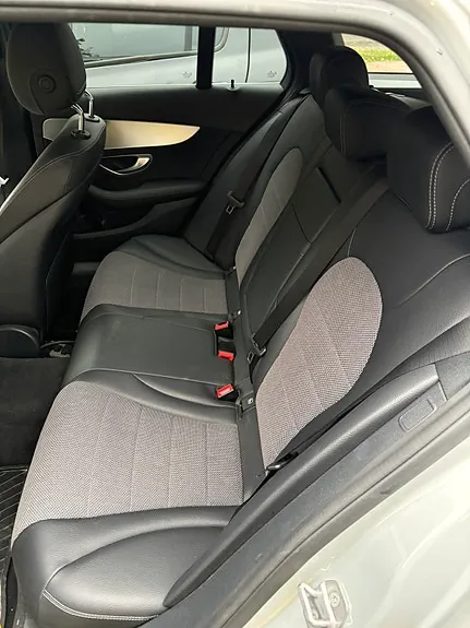 Mercedes-Benz C220 2018 photo 3