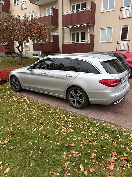 Mercedes-Benz C220 2018 photo 5