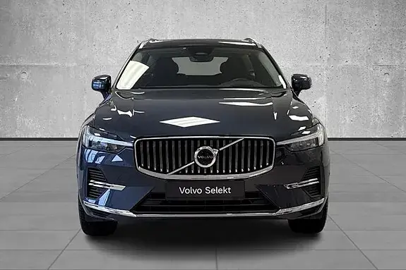 Volvo Xc60 2023 photo 2