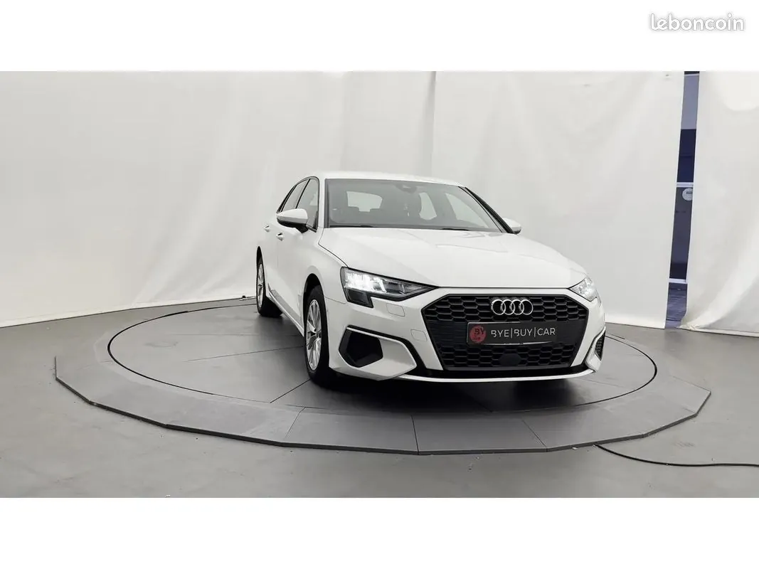 Audi A3 2022 photo 2