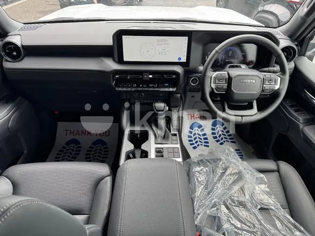 Toyota Land Cruiser 2026 photo 5