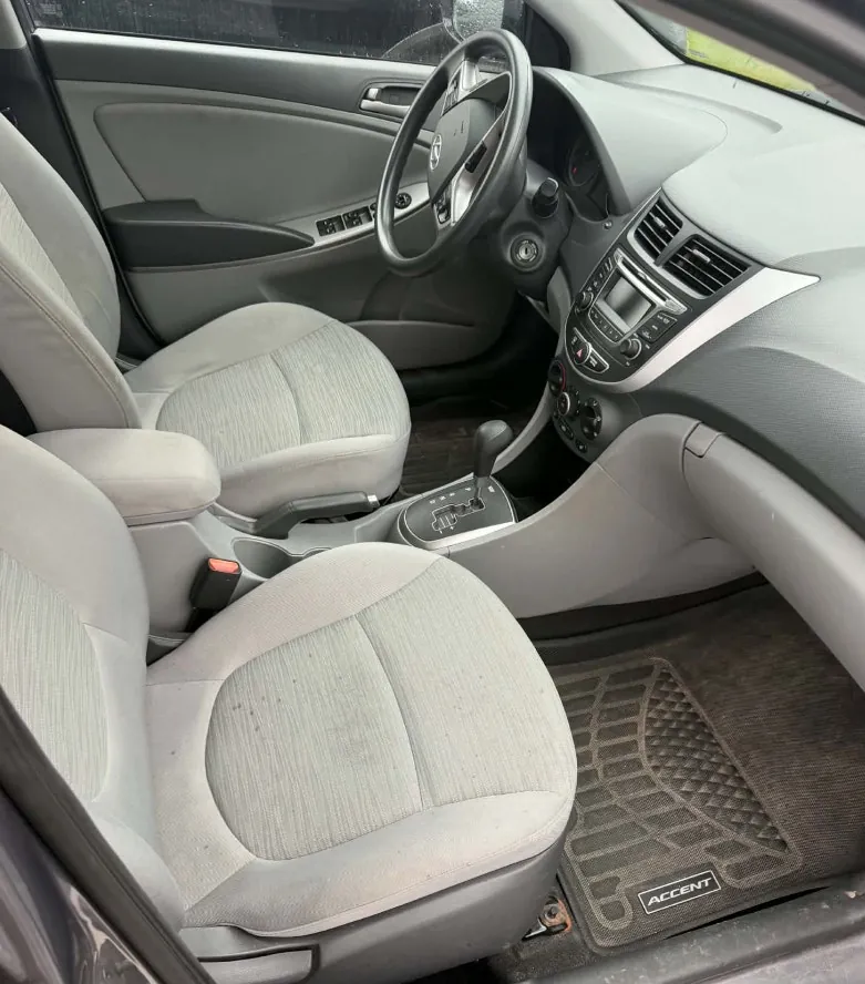 Hyundai Accent 2015 photo 3