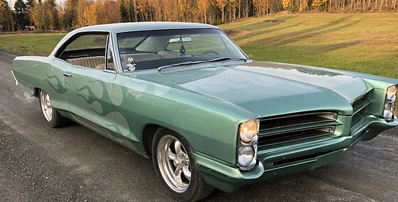 Pontiac Bonneville 1966 photo 5