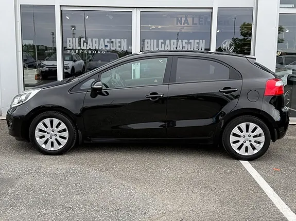 Kia Rio 2012 photo 5