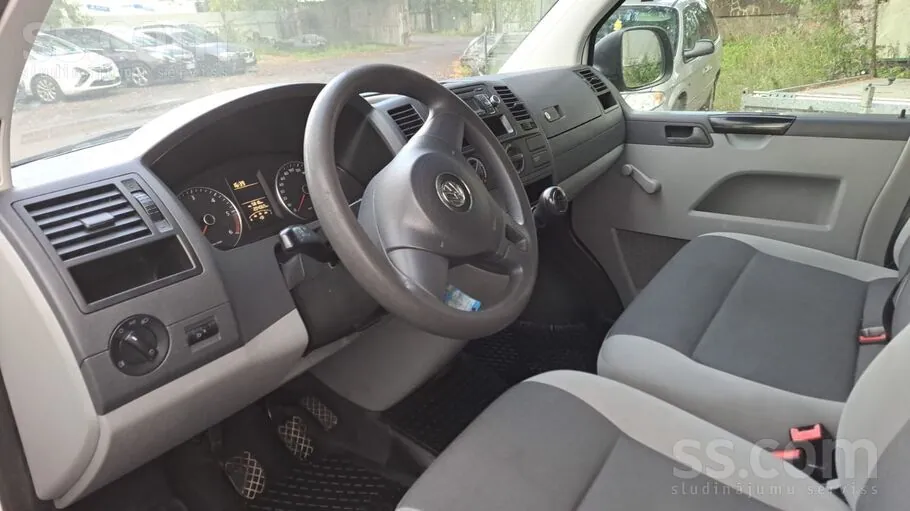 Volkswagen Transporter 2015 photo 3