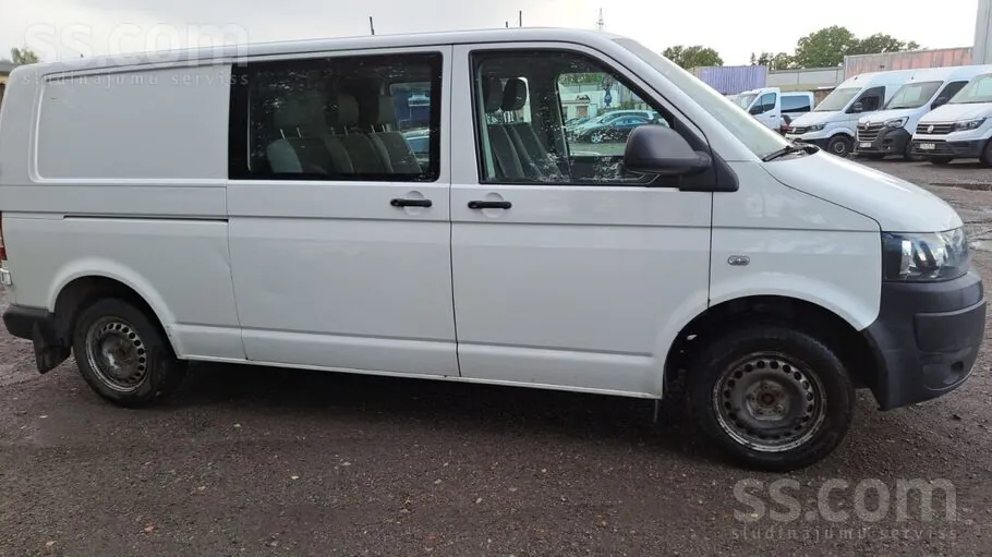Volkswagen Transporter 2015 photo 2