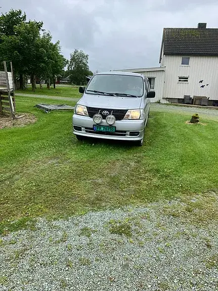 Toyota Hiace 2008 photo 4