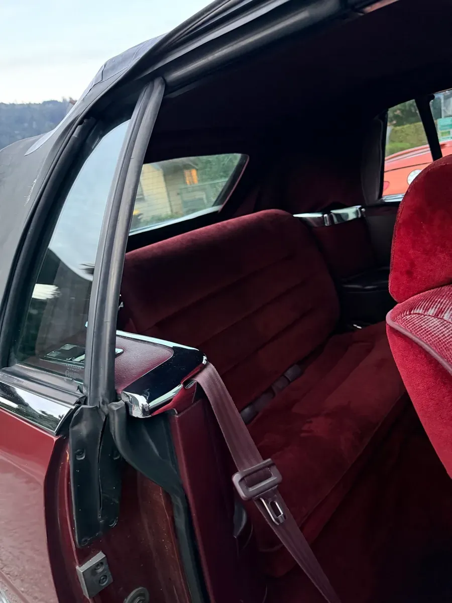 Chrysler Le Baron 1992 photo 3