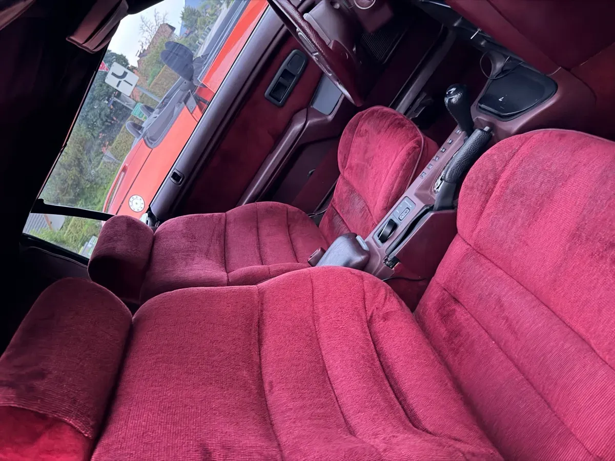 Chrysler Le Baron 1992 photo 2