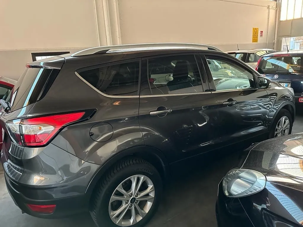 Ford Kuga 2019 photo 3