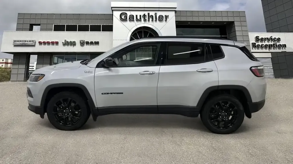 Jeep Compass 2025 photo 3