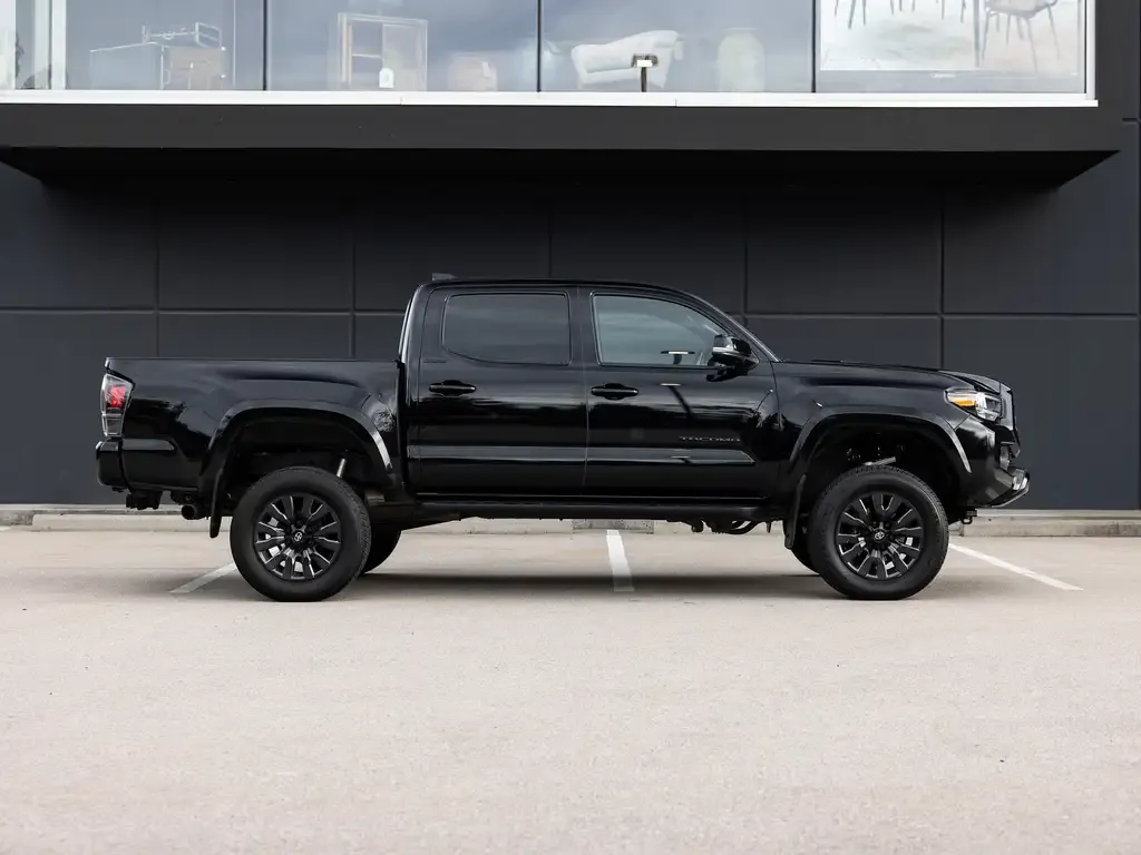 Toyota Tacoma 2023 photo 4