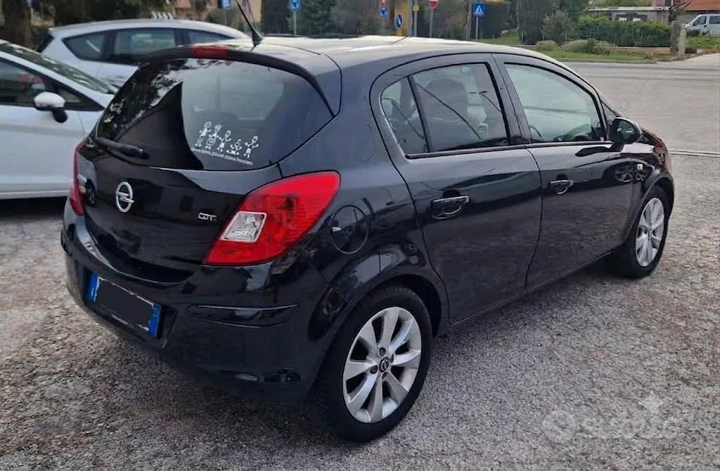 Opel Corsa 2013 photo 3