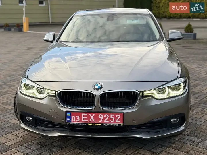 BMW 3 Series 2017 photo 5
