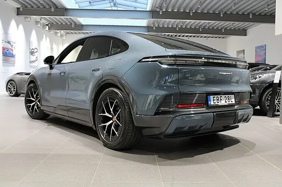 Porsche Cayenne 2026 photo 2