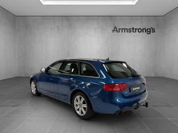 Audi A4 2009 photo 4