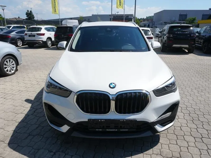 BMW X1 2022 photo 2