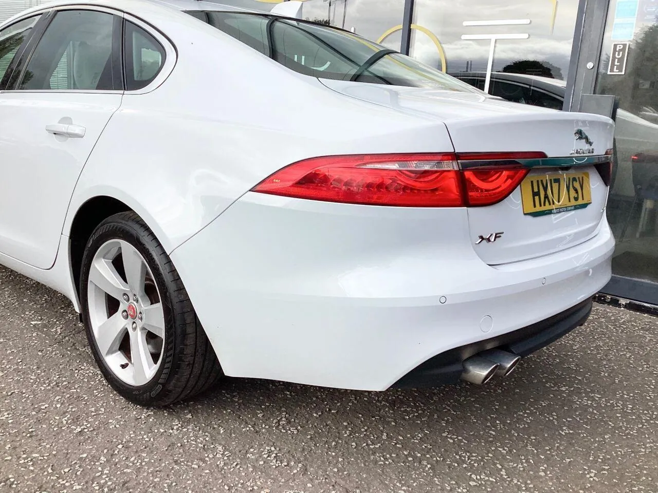 Jaguar Xf 2017 photo 4