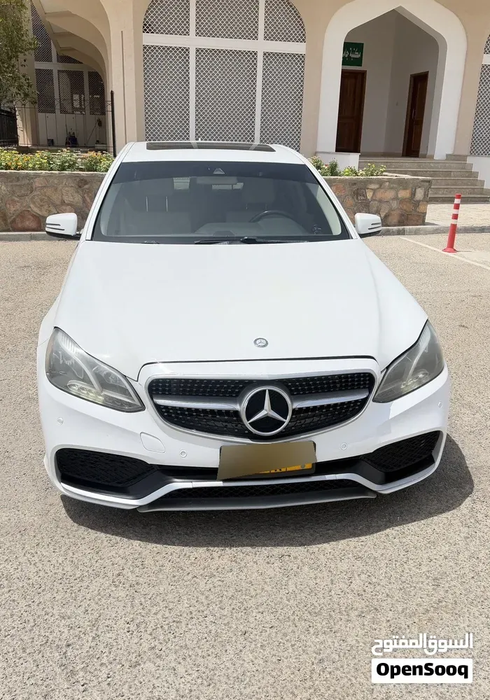 Mercedes-Benz E-Class 2016 photo 2