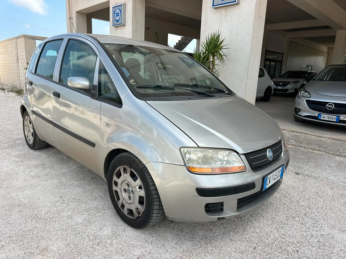 Fiat Idea 2005 photo 2