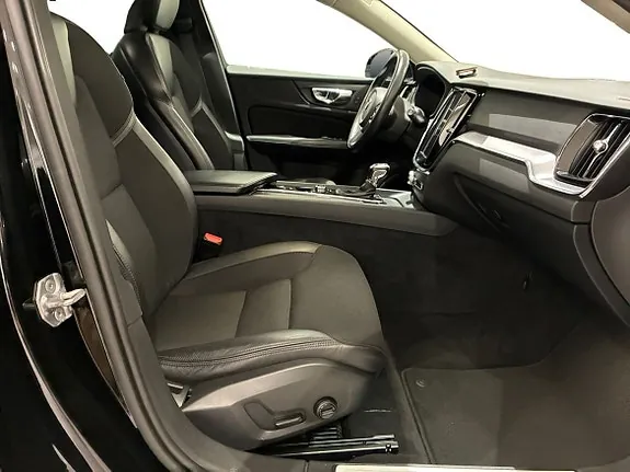 Volvo V60 2019 photo 4