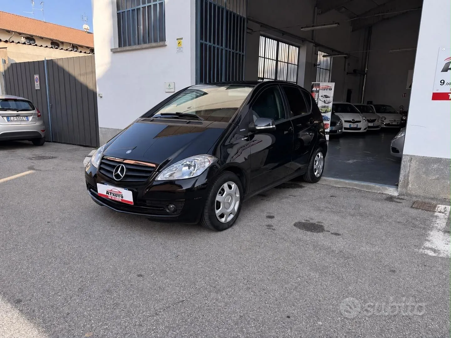 Mercedes-Benz A 160 2011 photo 3