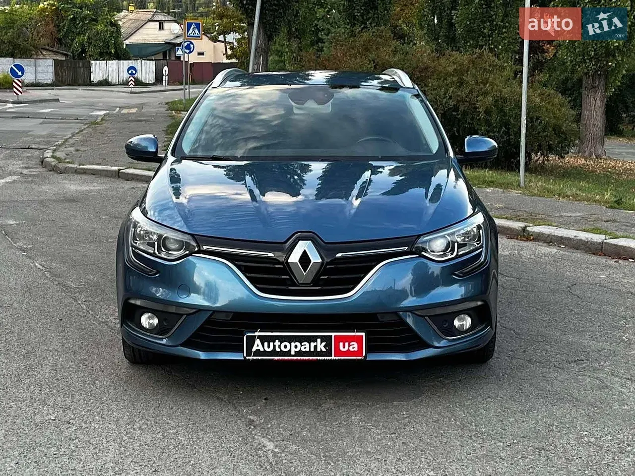 Renault Megane 2016 photo 2