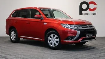 Mitsubishi Outlander 2015 photo 2