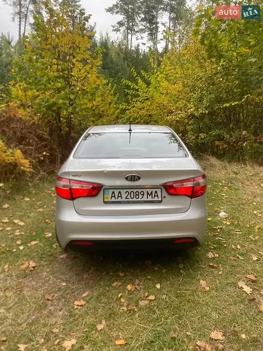 Kia Rio 2011 photo 4